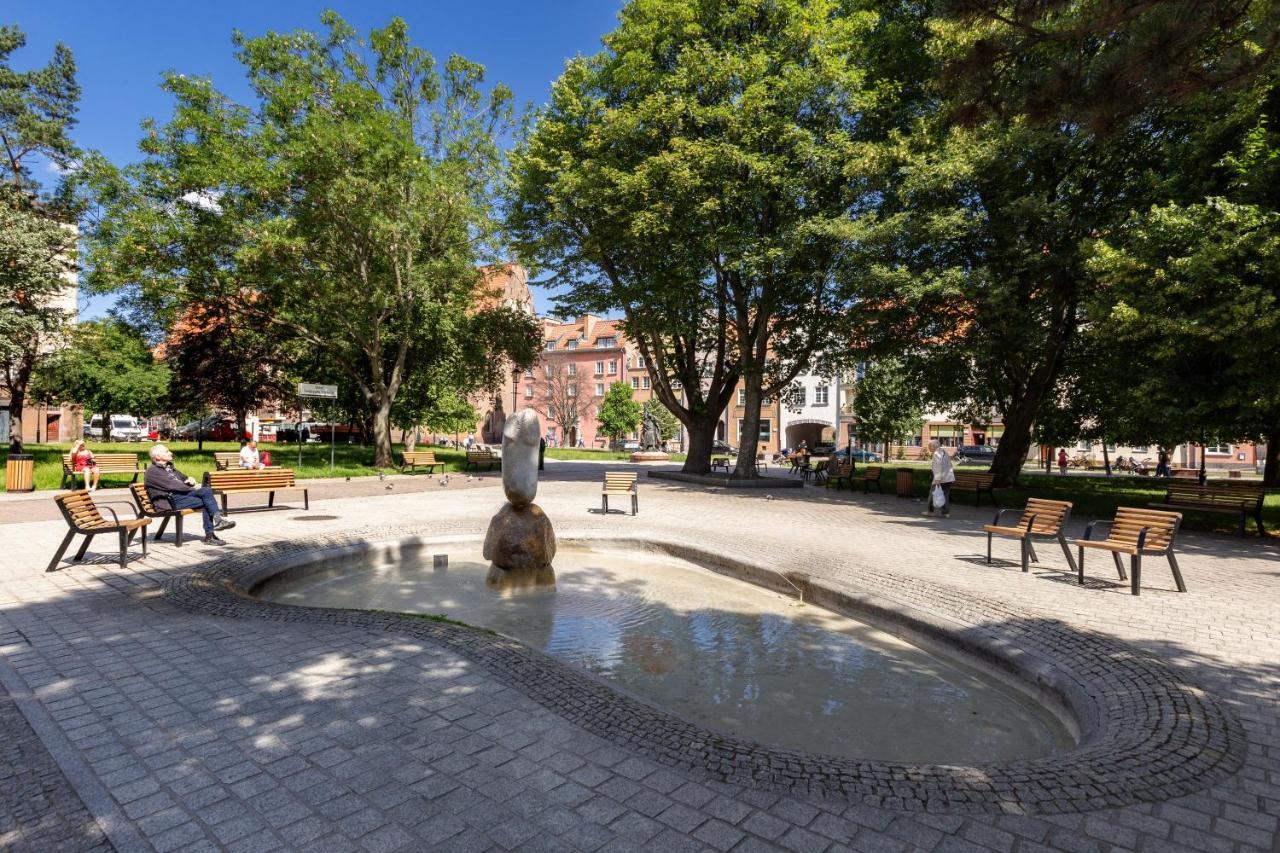 Old Town Paradise Lost By Downtown Apartments Gdansk Exterior photo
